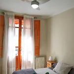 Céntrico Torres De Quart. *